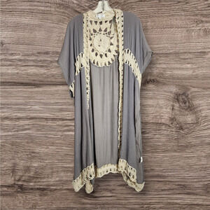 Rebellion‎ Again crochet trim gray open front kimono / duster woman's size large